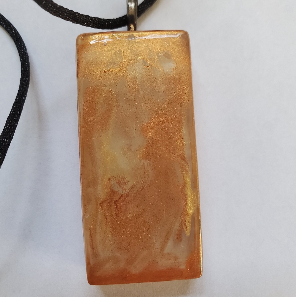 Cowper Hand Painted Pendant